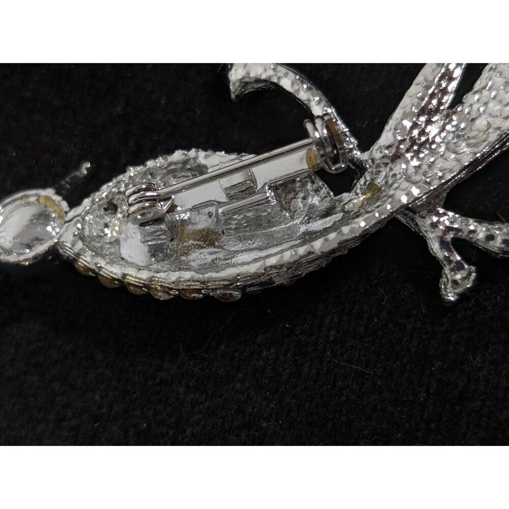 Vintage 1960s Brooch Rhinestone Pave Bird On Branch Silver Tone - Picture 6 of 7